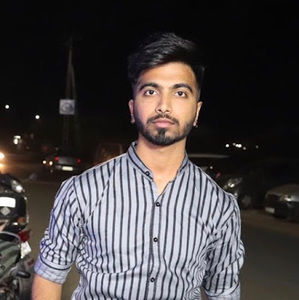 Meet your Posher, Aditya